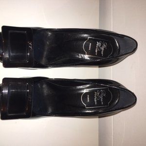 ROGER VIVIER BLACK SHOES